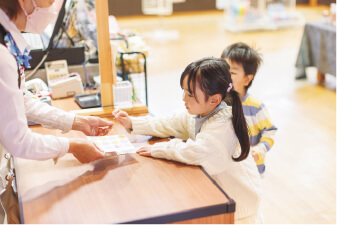 館内がイースター仕様に！